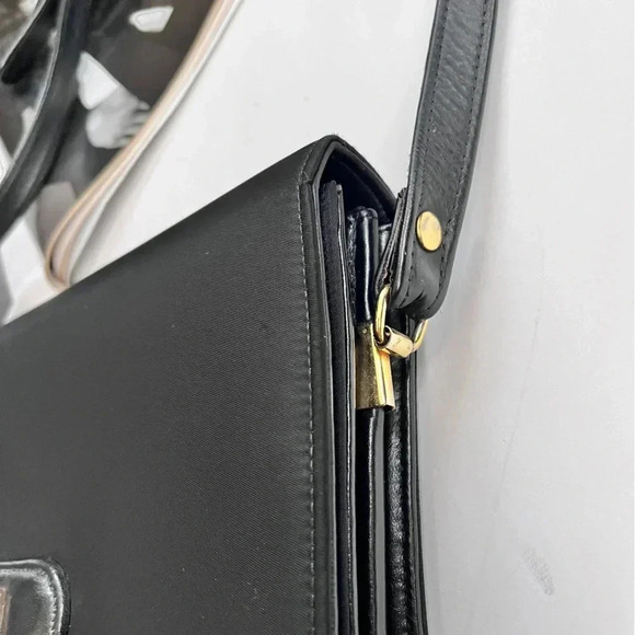 Vintage 90s Moschino Nylon And Leather Crossbody Bag Clutch - Picture 7 of 16